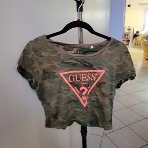 Guess army crop t-shirt